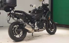 BMW F900XR