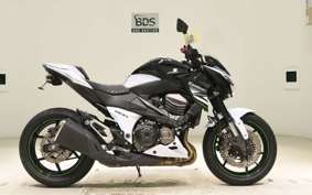 KAWASAKI Z800 2013