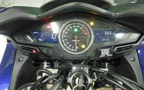 HONDA VFR800F 2022 RC79