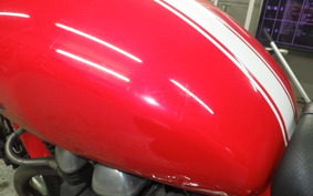 TRIUMPH THRUXTON 900 2009