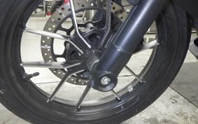 SUZUKI ｼﾞｸｻｰ250 2001 ED22B