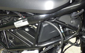 HUSQVARNA SVARTPILEN 401 2022