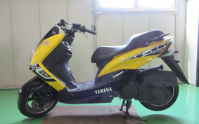 YAMAHA MAJESTYS SG28J