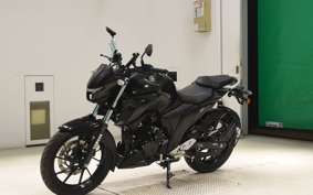 YAMAHA FZ25