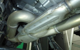 SUZUKI Vｽﾄﾛｰﾑ1000A 2015 VU51A