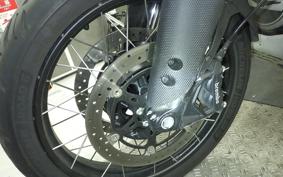 MOTO GUZZI V85 TT 2022