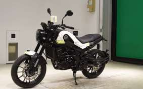 BENELLI レオンチーノ250 2015