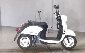 YAMAHA E- VINO  SY11J