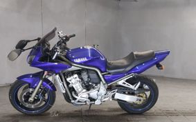 YAMAHA FZS1000 FAZER RN06