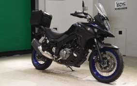 SUZUKI Vｽﾄﾛｰﾑ650XTA 2023 C733M