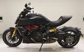 DUCATI DIAVEL 1260 S 2023