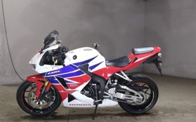 HONDA CBR600RR PC40