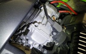 KAWASAKI ZRX400 2005 ZR400E