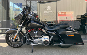 HARLEY  HARLEY FLHXSE CVO 2021 PXL