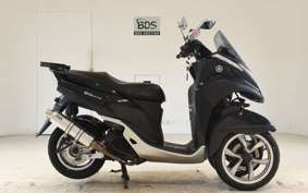 YAMAHA TRICITY 125 SE82J