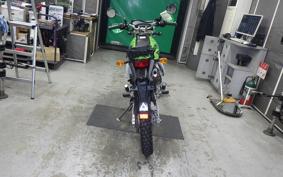 KAWASAKI KLX125 LX125C