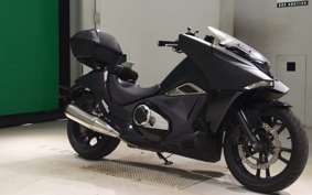 HONDA NM4 VULTUS -01 2015 RC82