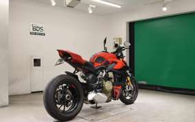 DUCATI STREETFIGHTER V4 S 2024