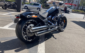 HARLEY FXBR 2026 YE9