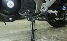 SUZUKI GSX-S125 DL32B