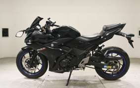 SUZUKI GSX250 R 2015
