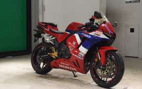 HONDA CBR600RR 2024 PC40