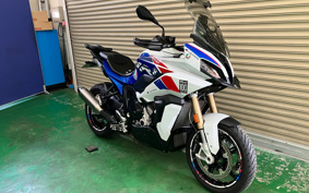 BMW S1000XR 2022 0E41