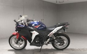 HONDA CBR250R MC41