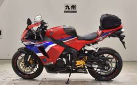 HONDA CBR600RR 2024 PC40