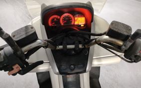 YAMAHA MAJESTY 250 SG20J