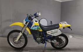 SUZUKI DR250 S SJ44A