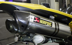 YAMAHA YZF-R1 2011