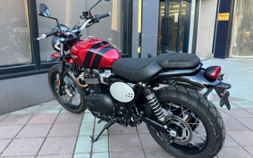 TRIUMPH SCRAMBLER 2022 DAD78G