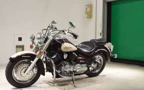 YAMAHA DRAGSTAR 1100 CLASSIC 2001 VP13J