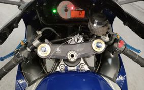 SUZUKI GSX-R1000 2004 BL111