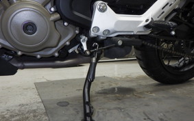 HUSQVARNA SVARTPILEN 401 2022