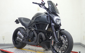 DUCATI DIAVEL 2015 ZDMG105JAFB