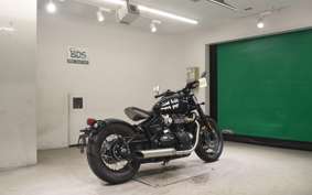 TRIUMPH BONNEVILLE BOBBER 2024