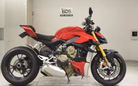 DUCATI STREETFIGHTER V4 S 2021