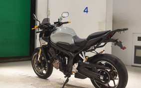 HONDA CB650R E-Clutch 2025 RH17