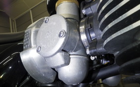 TRIUMPH BONNEVILLE BOBBER 2024