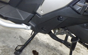 HONDA X-ADV 750 2025 RH21