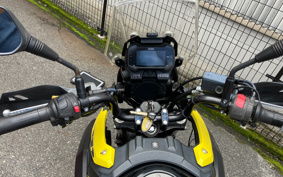 SUZUKI STROM 250 DS11A