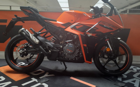 KTM 390 RC 2024 JYJ40