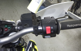 HUSQVARNA 701SM 2017