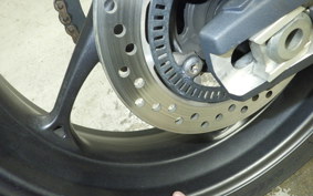 TRIUMPH STREET TRIPLE 85 2013