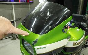 KAWASAKI ZRX1200 R 2003 ZRT20A