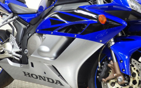 HONDA CBR1000RR 2005 SC57