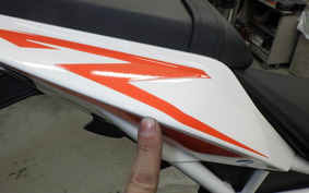 KTM 1290 SUPER DUKE R 2016