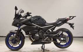 YAMAHA XJ6 2014